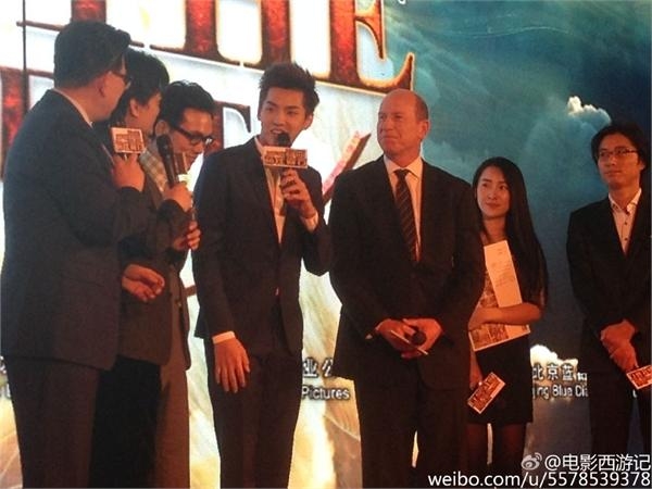 批周星驰恶搞可耻的六小龄童拍西游记电影 让吴亦凡演这角色