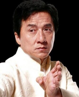  找成龙代言产品的公司都倒闭了?董明珠一语道破真相