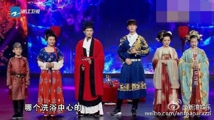 周立波骂记者妓女起绰号诅咒律师被下道歉通牒 否则后果严重