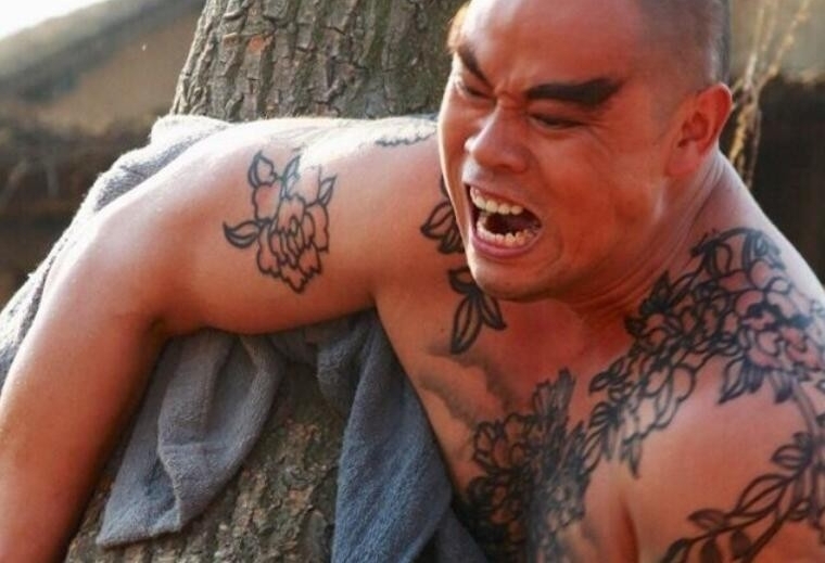 他是中国巨石强森