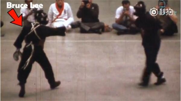 李小龙截拳道唯一一段珍贵实战视频：一招反制燃爆了