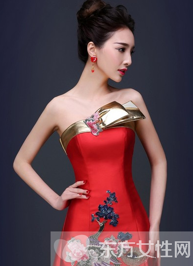 中式晚礼服怎么选 想要与众不同就该这样穿