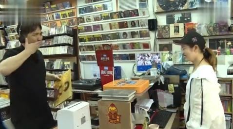 黄磊被曝脑部长瘤趁孙莉香港产子一起入院 他经纪人这么回应