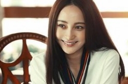 姚笛承认恋情 揭开神秘男子真实身份照片曝光