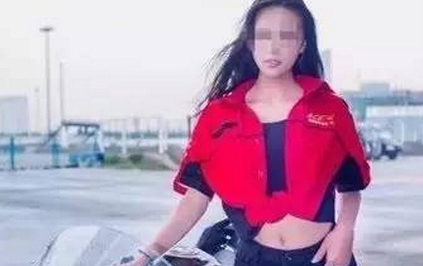 机车界妖精女王夜间疾驰出车祸不幸身亡