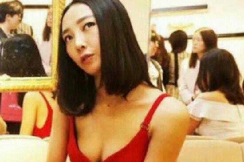 白百何真空露酥胸