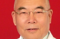 这四大神医撑起虚假医药广告艺术圈 吹牛吹上天