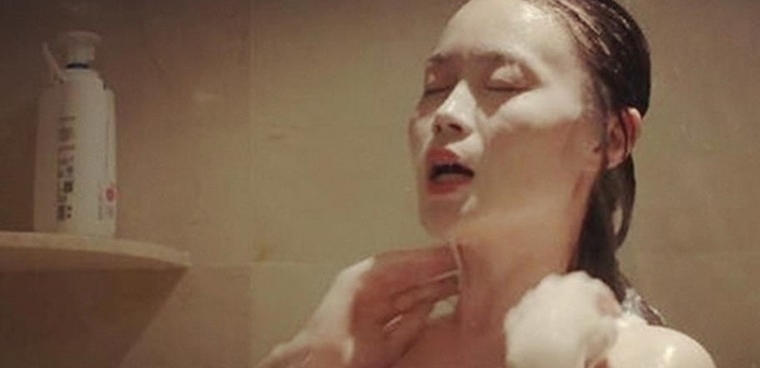 关婷娜淋浴视频