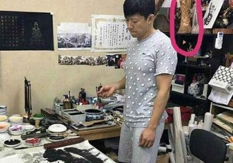 夏雨晒画惊现阳具