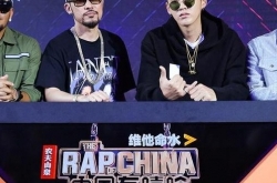 《嘻哈》freestyle走红是意外 回应制作人是否具专