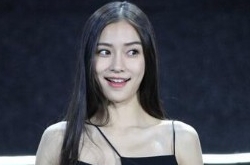 BABY产后惨遭反弹 曾颜值爆棚的baby女神形象