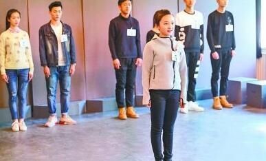 曝林妙可被南艺表演专业录取 王俊凯入学北影不影响此前合约
