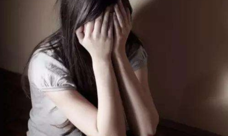 女童遭叔叔强奸