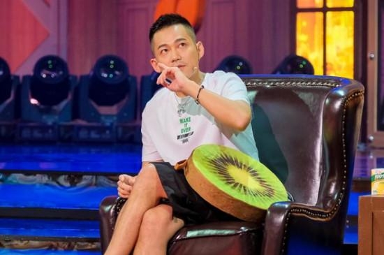 苏醒谈雪藏往事称娱乐圈是名利场 曾揍李炜获张杰默默关门?