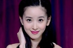 章泽天与刘强东怎么认识的 因朋友聚会一见钟情