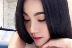 泰国女星Ammy出家为尼 昔日性感女神变成尼姑