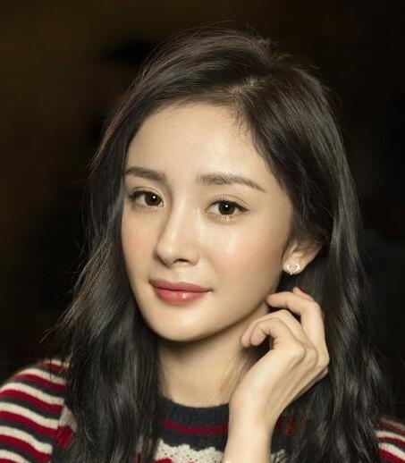杨幂自曝一有空就去见小糯米 吐槽爸爸没文化曾想给自己取名杨洋