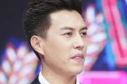 爸爸去哪儿5疑邀奶爸靳东 靳东和儿子将在节目中