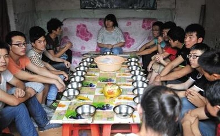 传销组织色诱洗脑