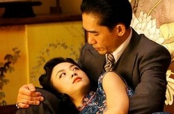 色戒梁朝伟汤唯剧照 幕后拍摄花絮引争议