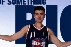姚明真實身高是多少？姚明為什麼能長那麼高？