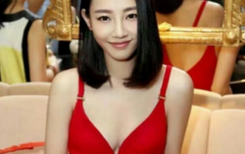 白百何真空露酥胸