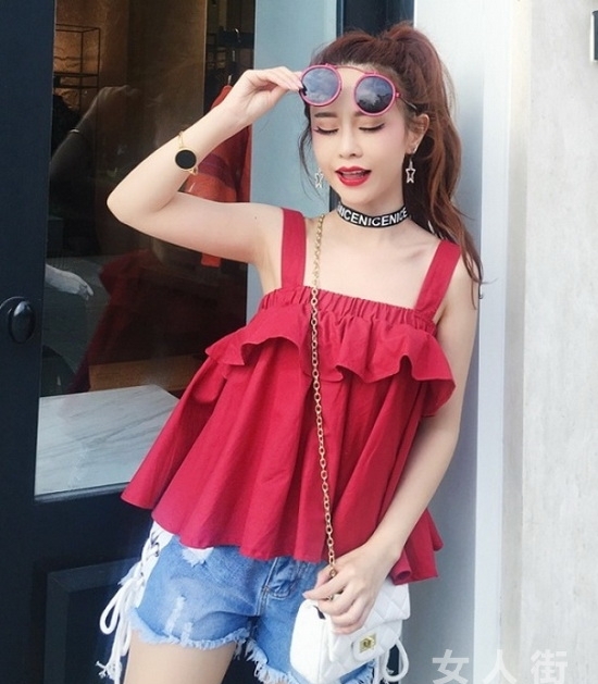 小性感露肩装，今夏你穿对了吗？(图7)