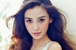 杨颖产后转战现代剧 早期杨颖的演技一直备受争