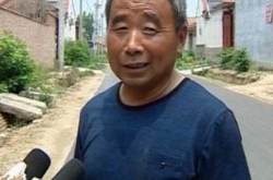 三姐弟杀亲生父母 儿子惨杀父母真相曝光令人震