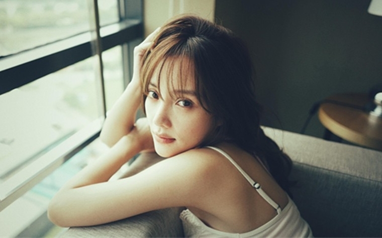 李小璐的胸好大