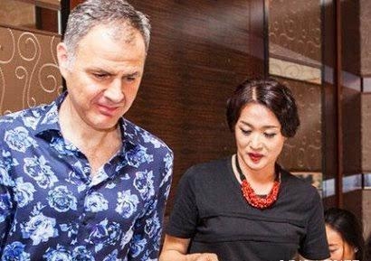 金星被儿子同学嘲笑曾是男人 儿子的9回应让她倍感骄傲