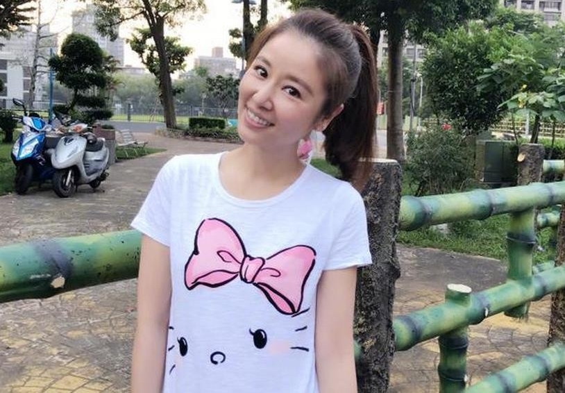 林心如晒卡通亲子装