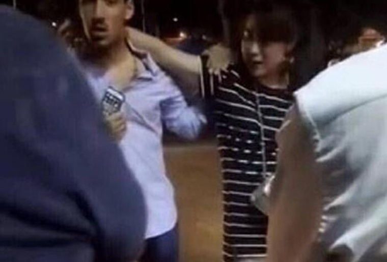 成都河边不雅视频
