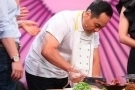 幂爸除了健身还喜欢做饭 称杨幂回家必吃糊塌子
