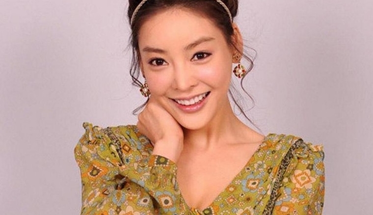 张紫妍潜规则交易图片