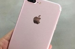 父亲没钱买iphone7 儿子逼其下跪实在令人发指
