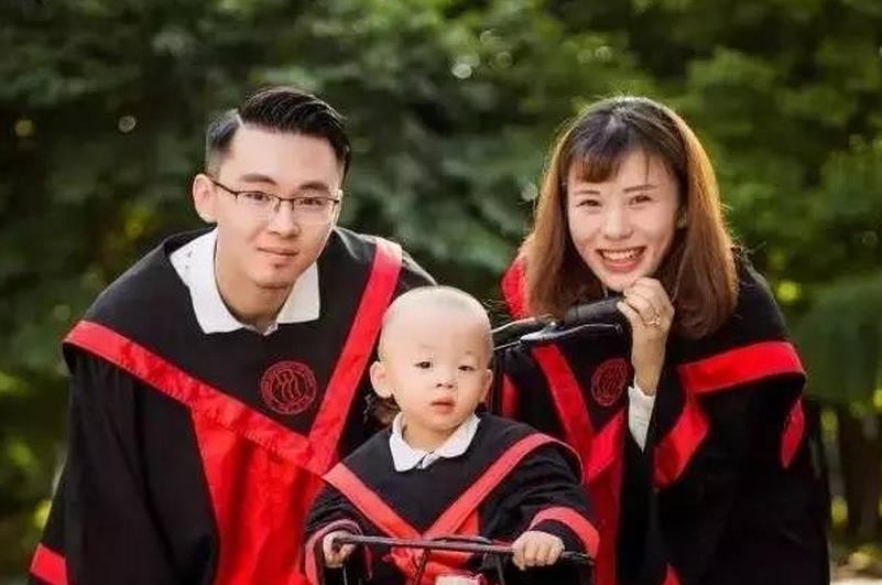 大学生不适合结婚