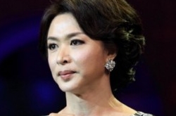 被酸你妈是男人金星养子霸气回应 有其母必有其