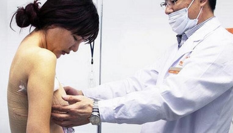 医生迷奸多名患者