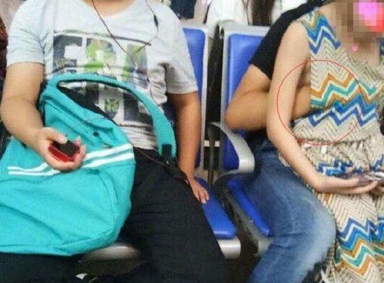 猥亵女童男竟是亲哥