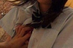 男子强拽女子进屋欲强奸 美女险遭色男性侵