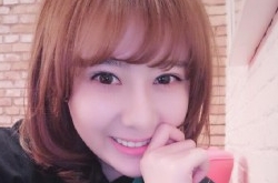 曹曦月被扒衣图片欣赏 曹曦月洗澡被李宗霖看光