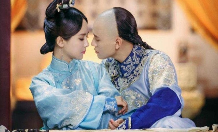 杨紫秦俊杰在一起