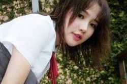 色狼地铁猥亵妙龄女 秒射狼当场被抓