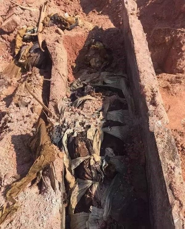 江西挖出明代古墓