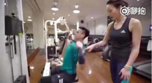 张钧甯彭于晏疑被曝恋情 互动热络还在健身房做这事心疼胡歌