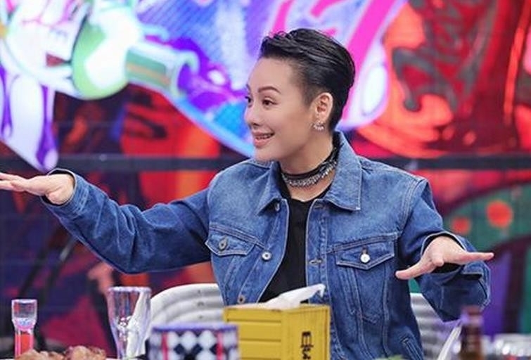 宁静自曝曾被性骚扰
