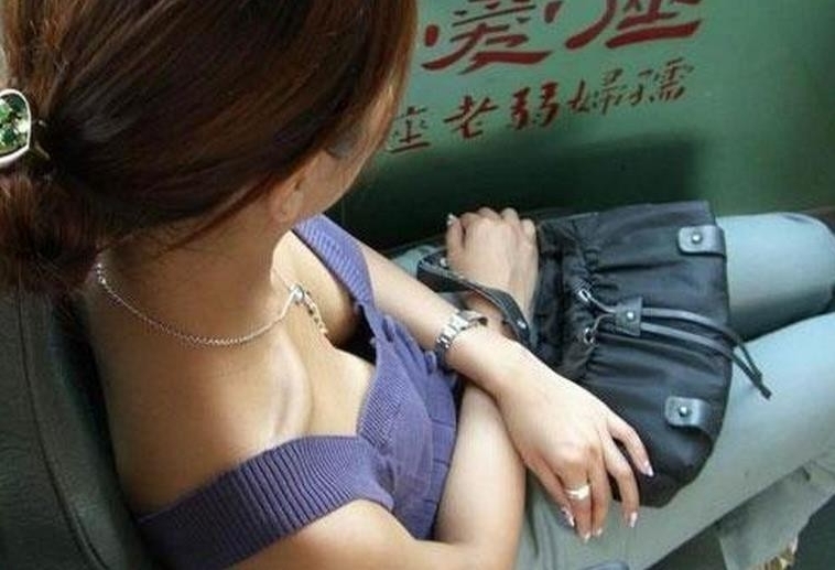偷窥自拍