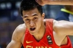 中国男篮逆转伊拉克 郭艾伦砍19分成最大功臣