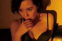 战狼余男胸罩穿帮 战狼2票房创新高引人赞叹（图